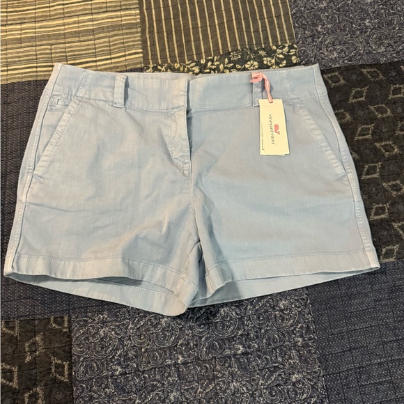 Vineyard Vines Women's Shorts - Picture 1 of 5